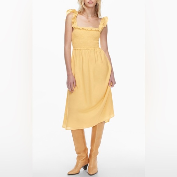 Aritzia Wilfred Reminisce Dress in Sage Green - Picture 3 of 12